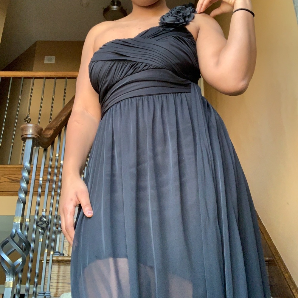 Prom dress - Picture 3 of 5